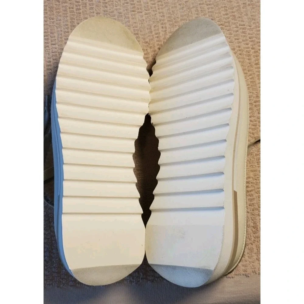 Softwaves metalic gold leather platform sneakers Soft Comfortable Laces EUR 39.5